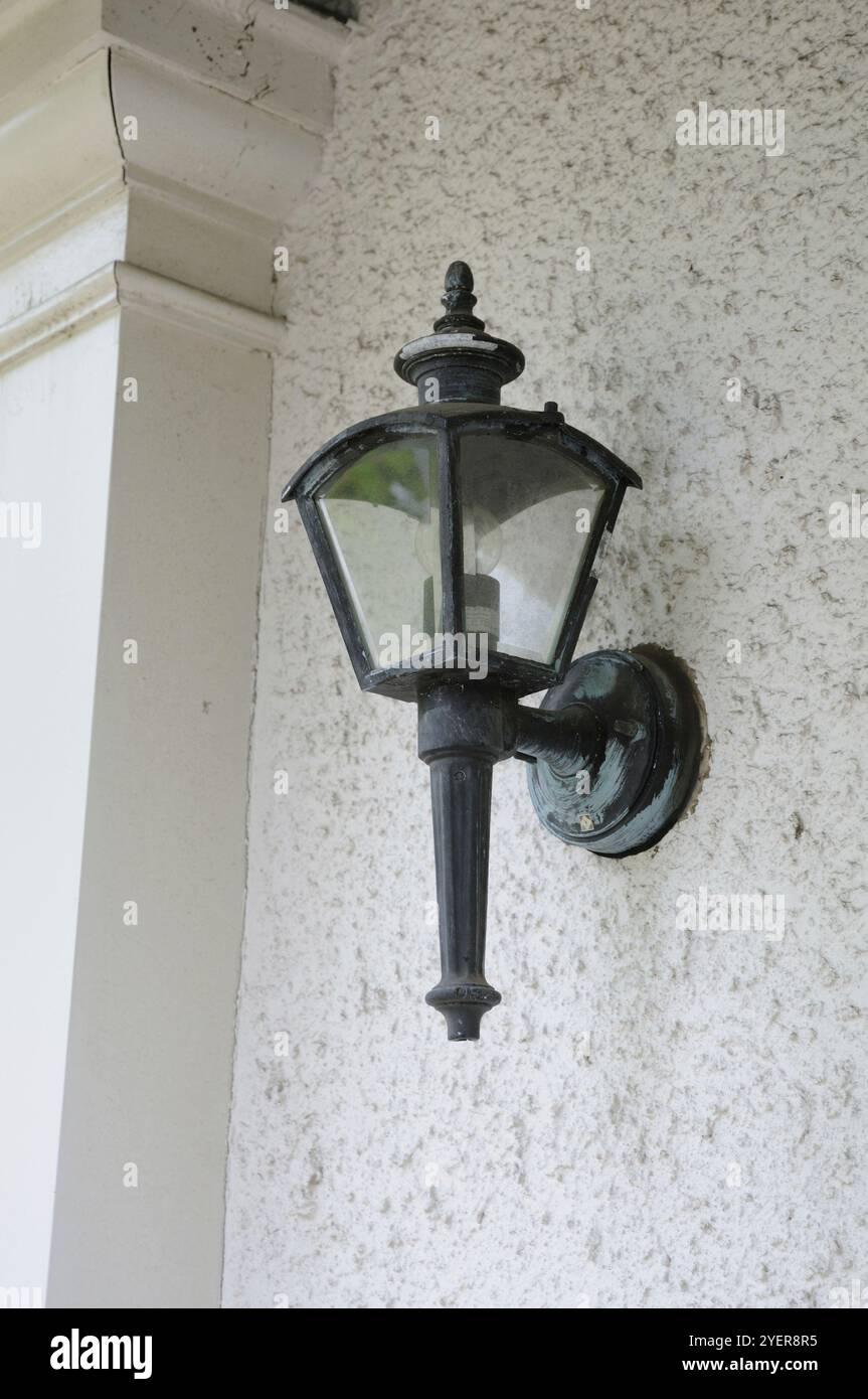 Lampade per cancelli in stile occidentale Foto Stock
