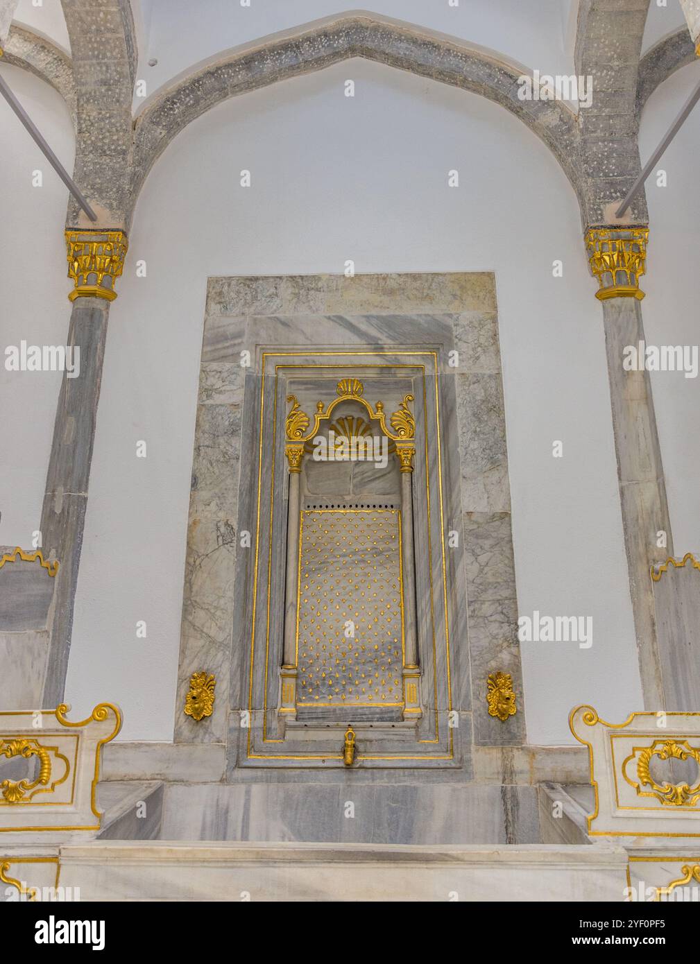 Bagno privato del Sultano Harem del Palazzo Topkapi a Istanbul, Turchia. Foto Stock