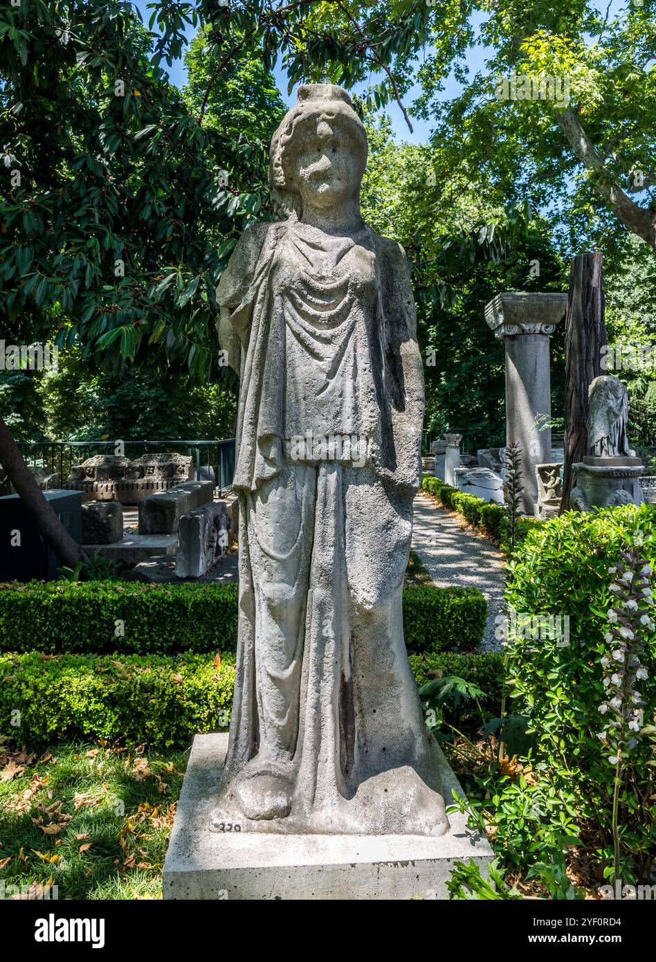 Museo archeologico di Istanbul cortile antica statua a Istanbul, Turchia. Foto Stock