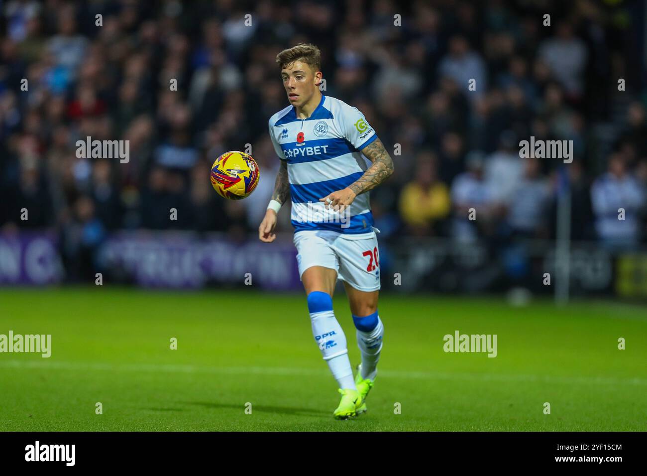 2 novembre 2024; Loftus Road Stadium, Shepherds Bush, West London, Inghilterra; EFL Championship Football, Queens Park Rangers contro Sunderland; Harrison Ashby dei Queens Park Rangers Foto Stock