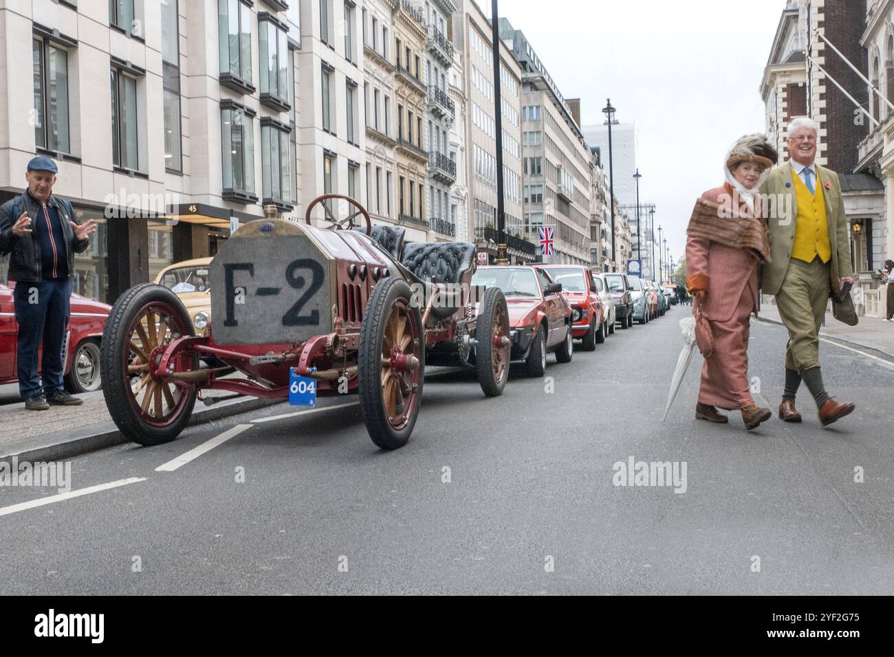 1904 Fiat 130HP in mostra allo spettacolo automobilistico 2024 St James a Pall Mall Londra Regno Unito Foto Stock
