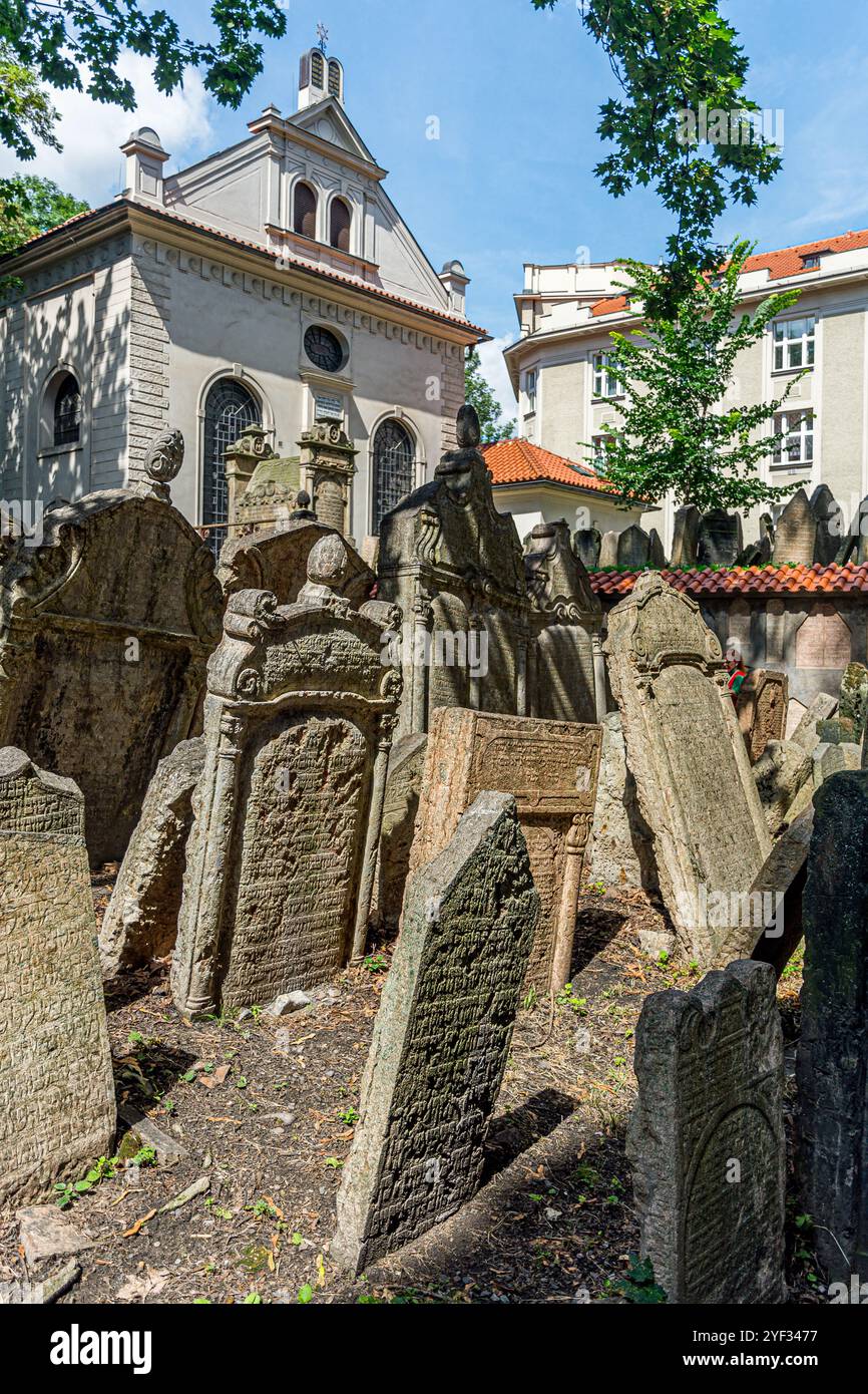 Vecchio cimitero ebraico a Praga, Repubblica Ceca. Foto Stock