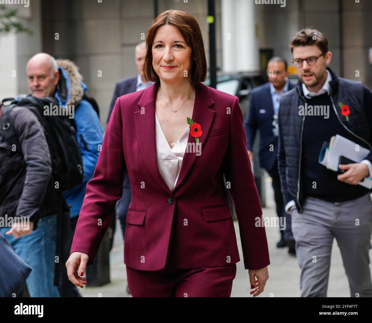 Londra, Regno Unito. 3 novembre 2024. Rachel Reeves, Cancelliere dello Scacchiere, deputata Leeds West e Pudsey, viene vista alla BBC nel centro di Londra nel giro dei media di domenica mattina. Crediti: Imageplotter/Alamy Live News Foto Stock