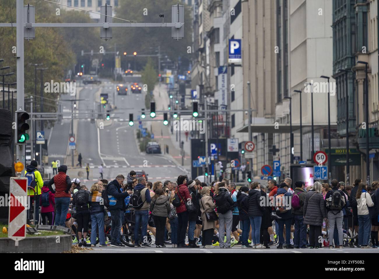 Bruxelles, Belgio. 3 novembre 2024. I corridori partecipano alla maratona di Bruxelles che si terrà domenica 3 novembre 2024 a Bruxelles. BELGA FOTO NICOLAS MAETERLINCK credito: Belga News Agency/Alamy Live News Foto Stock