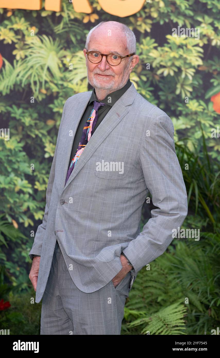 Londra, Regno Unito. 3 novembre 2024. Jim Broadbent partecipa al Paddington in Perù World Premiere Arrivals in Leicester Square, 2024 a Londra, Inghilterra, Regno Unito. Credito: S.A.M./Alamy Live News Foto Stock