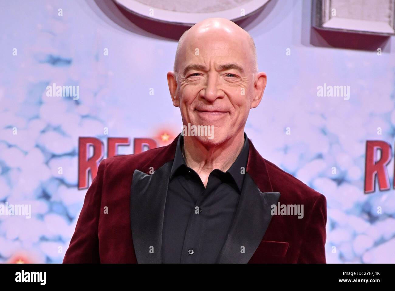 J. K. Simmons bei der „Red One - Alarmstufe Weihnachten“ Film Premiere AM 3.11.2024 a Berlino Foto Stock