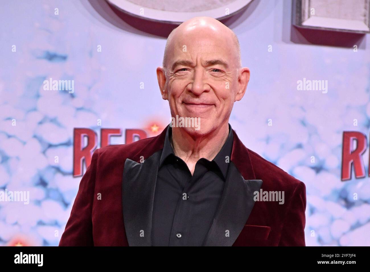 J. K. Simmons bei der Red One - Alarmstufe Weihnachten Film Premiere AM 3.11.2024 a Berlino Red One Filmpremiere a Berlino *** J K Simmons al Red One Christmas Movie premiere il 3 11 2024 a Berlino Red One Movie premiere a Berlino Foto Stock