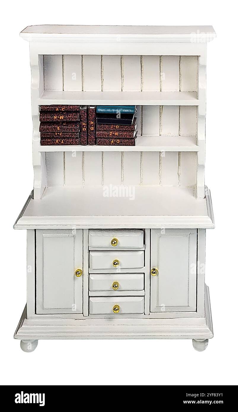 Libreria bianca in legno e armadietto per riporre i libri Foto Stock