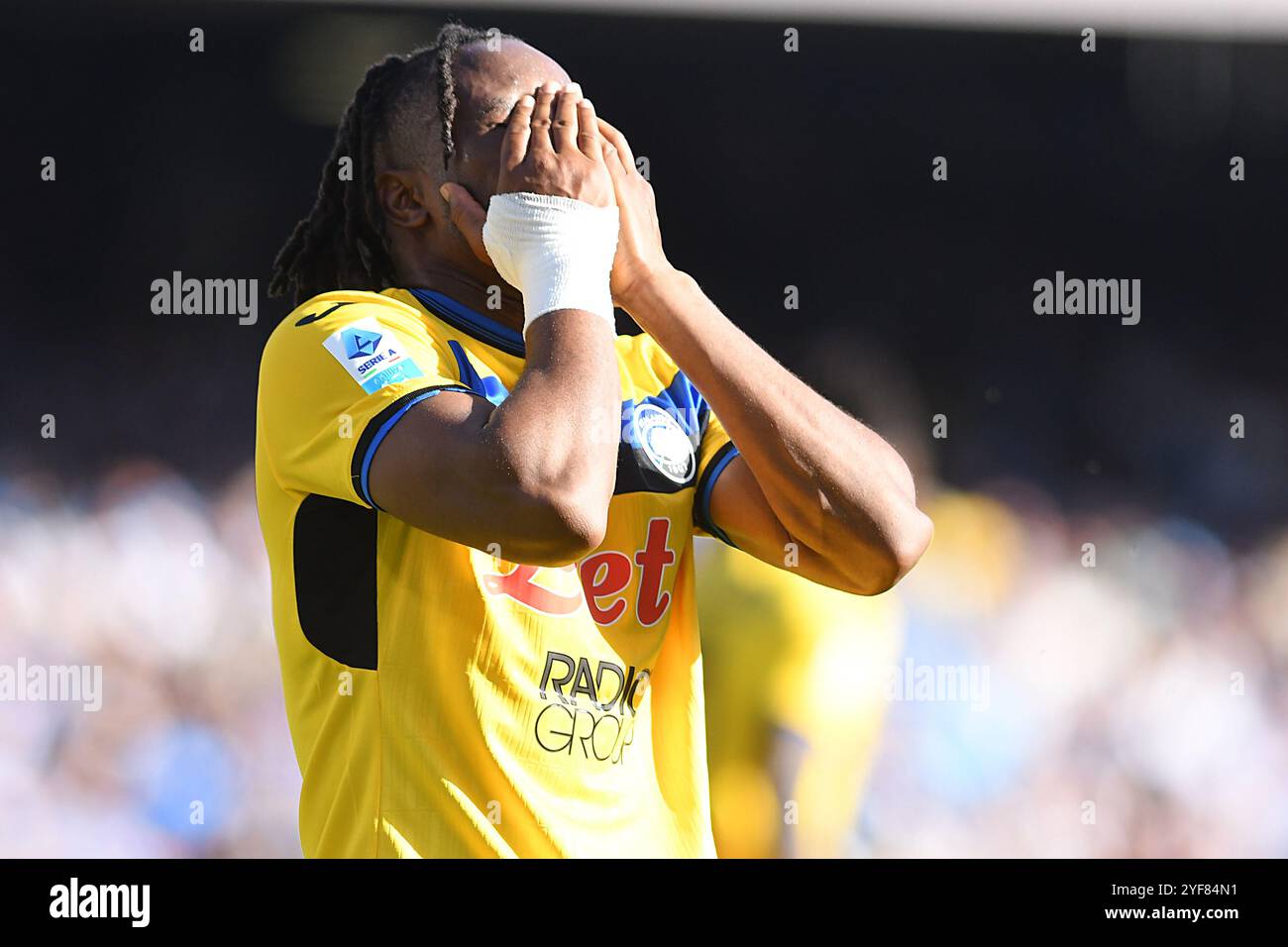 Napoli, Lazio. 3 novembre 2024. Ademola Lookman dell'Atalanta durante la partita di serie A tra Napoli e Atalanta allo stadio Maradona di Napoli, Italia, 3 novembre 2024. Crediti: massimo insabato/Alamy Live News Foto Stock