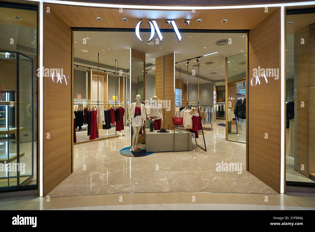 BANGKOK, THAILANDIA - 24 GENNAIO 2020: Ingresso al negozio OVV di Bangkok. Foto Stock