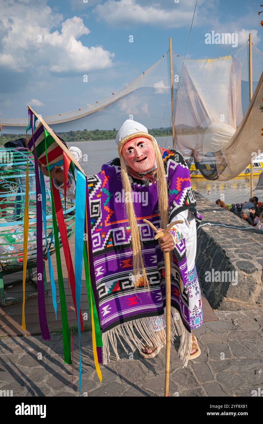 Danza de los viejitos, danza tradizionale messicana originaria del Messico Michoacan Foto Stock