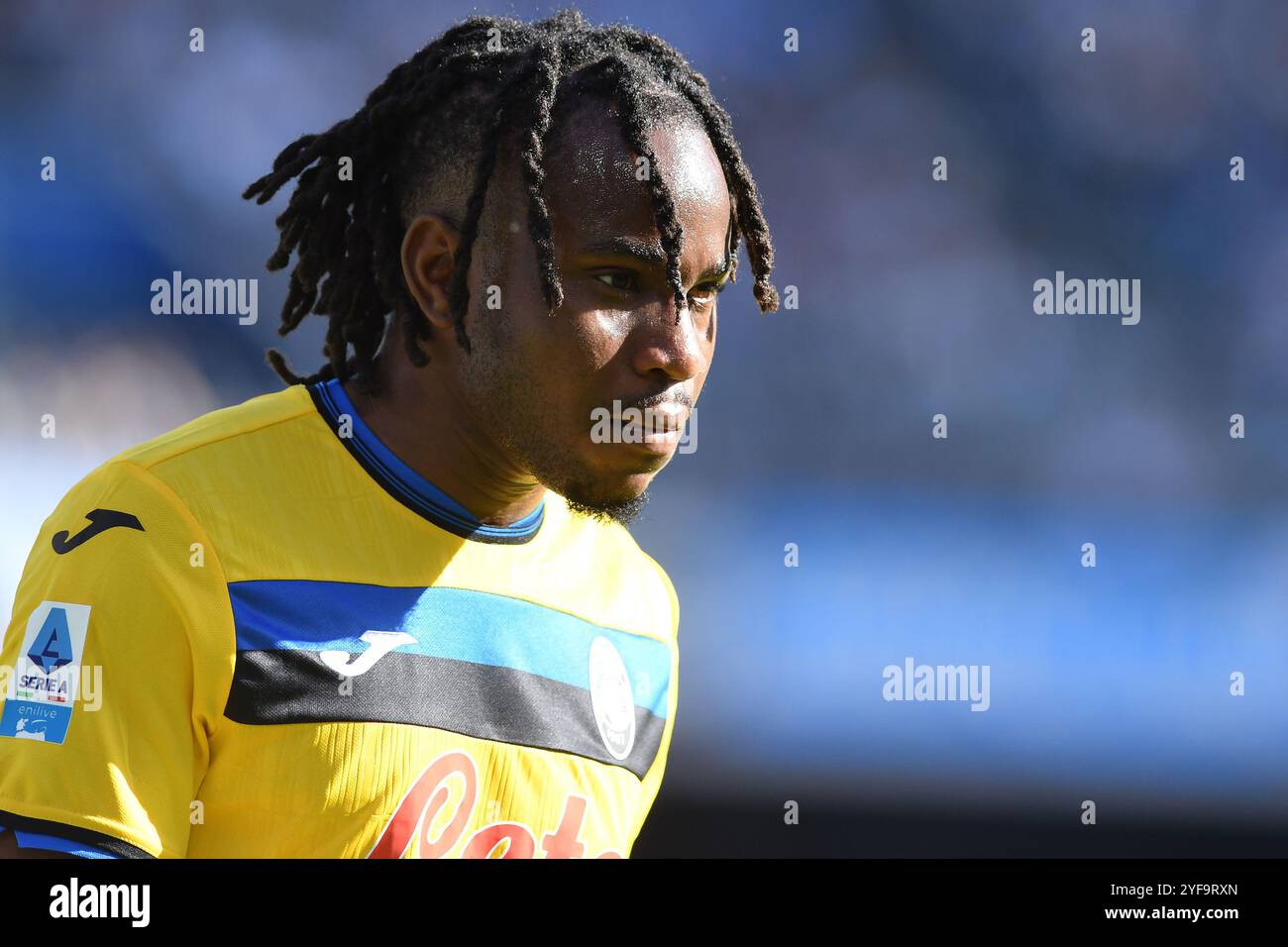 Napoli, Lazio. 3 novembre 2024. Ademola Lookman dell'Atalanta durante la partita di serie A tra Napoli e Atalanta allo stadio Maradona, Napoli, Italia, 3 novembre 2024. Credito AllShotLive: SIPA USA/Alamy Live News Foto Stock