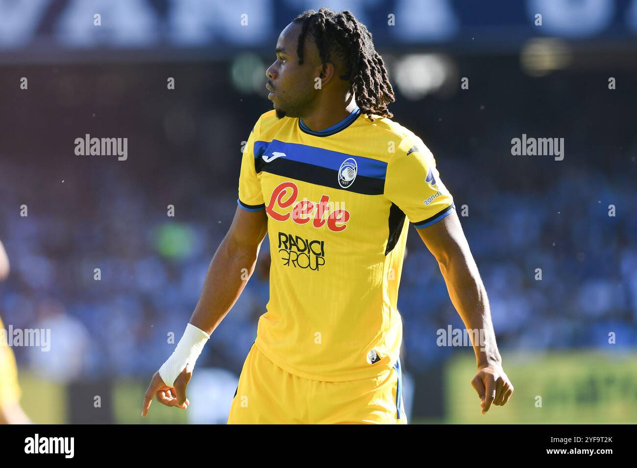 Napoli, Lazio. 3 novembre 2024. Ademola Lookman dell'Atalanta durante la partita di serie A tra Napoli e Atalanta allo stadio Maradona, Napoli, Italia, 3 novembre 2024. Credito AllShotLive: SIPA USA/Alamy Live News Foto Stock