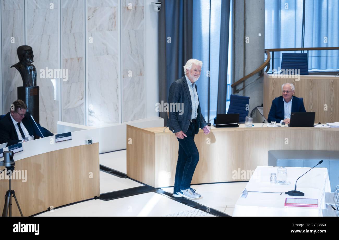 ALMERE - l'ex direttore del programma Floriade Henk Meijer è stato interrogato durante un'audizione del consiglio sulla Floriade del 2022. Almere ha subito una perdita di 103,3 milioni di euro. ANP JEROEN JUMELET netherlands Out - belgio Out Foto Stock