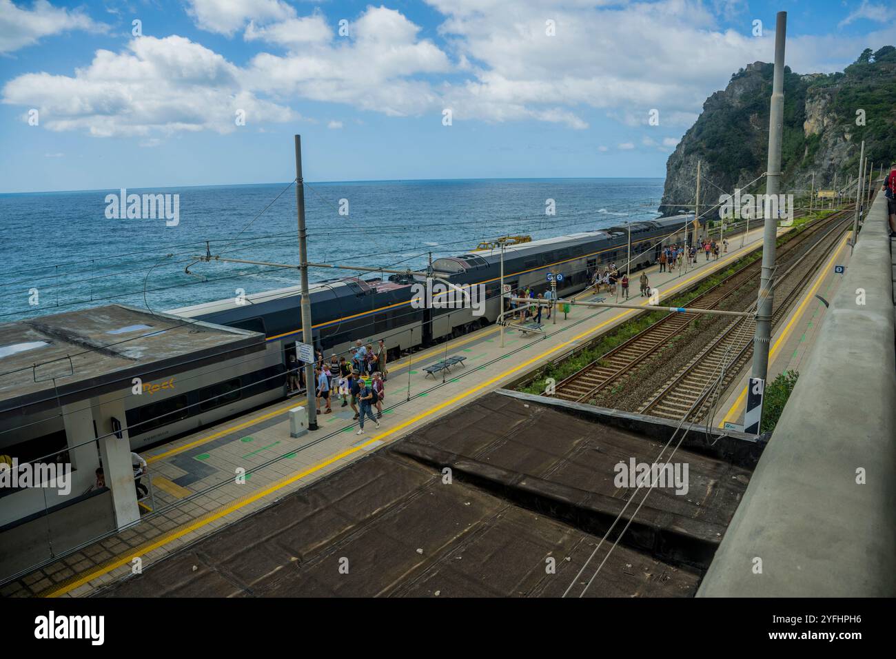 La stazione ferroviaria di Corniglia, cinque Terre, provincia di la Spezia, parte della regione Liguria, Italia settentrionale. Foto Stock