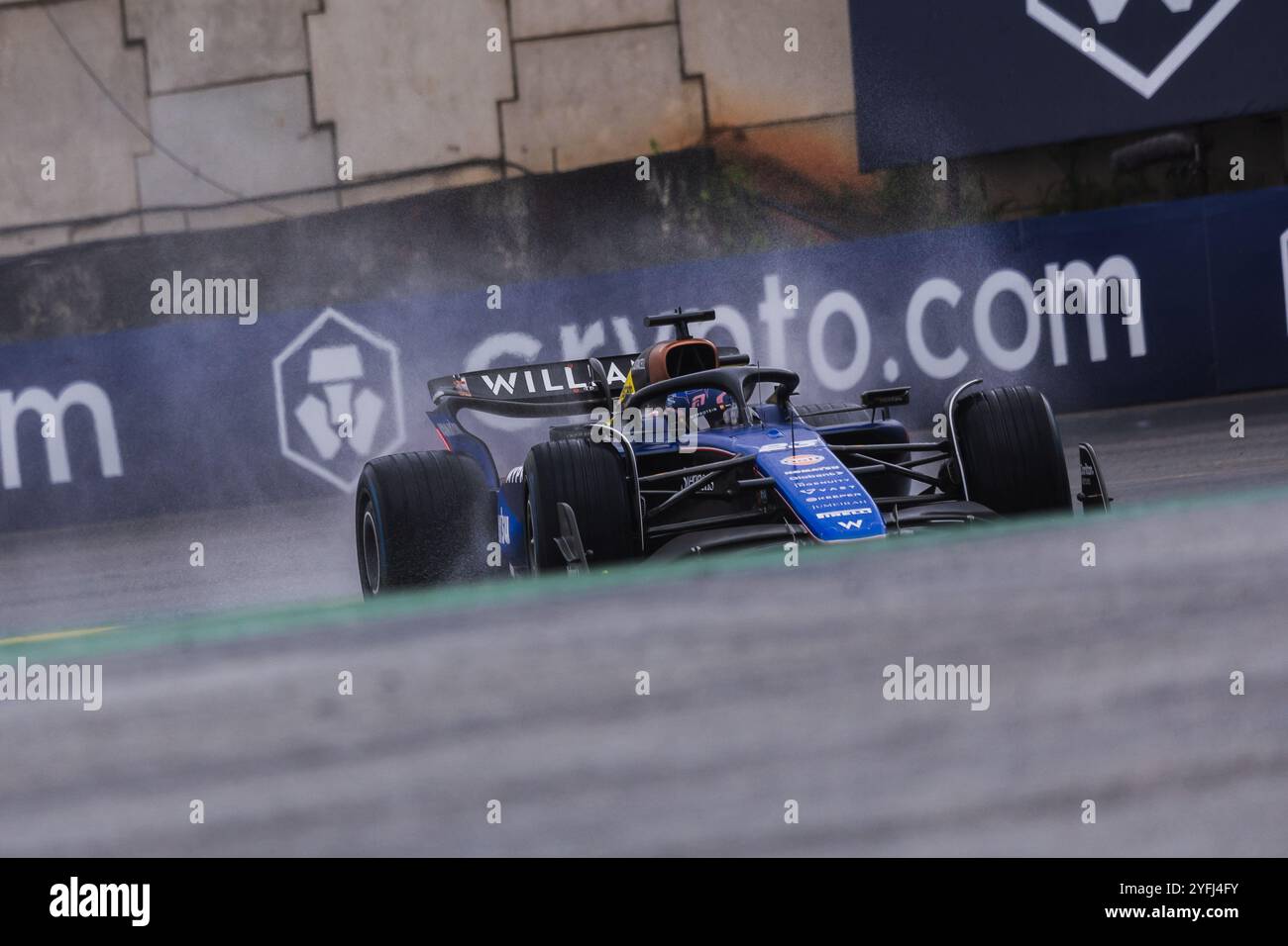 Autodromo Jose Carlos Pace, quindi Paulo, Brasile. 3.November.2024; Alexander Albon della Thailandia e Williams Racing durante le qualifiche del Gran Premio del Brasile di Formula 1 crediti: Jay Hirano/AFLO/Alamy Live News Foto Stock