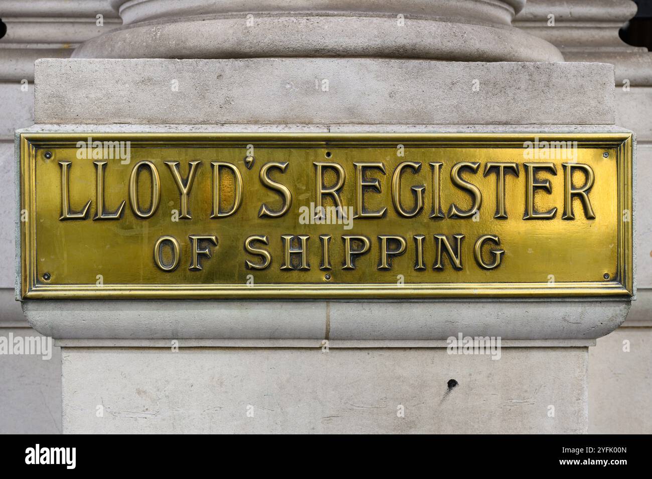 Londra, Regno Unito - 20 settembre 2024 - cartello metallico Lloyd's Register of Shipping a Fenchurch Street Londra Foto Stock