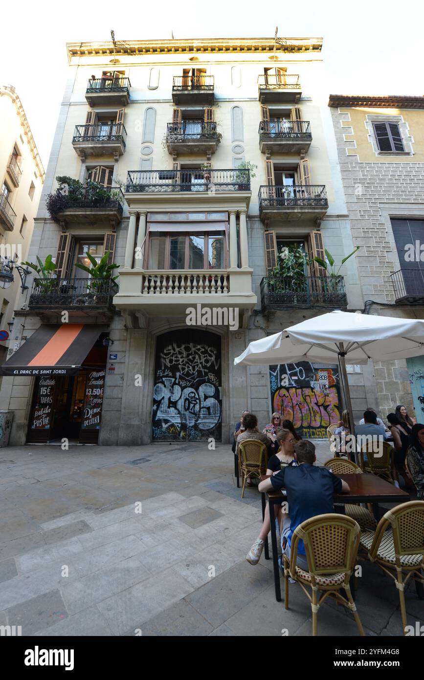 Plaza de Sant Josep Oriol, nel quartiere gotico di Barcellona, Spagna. Foto Stock