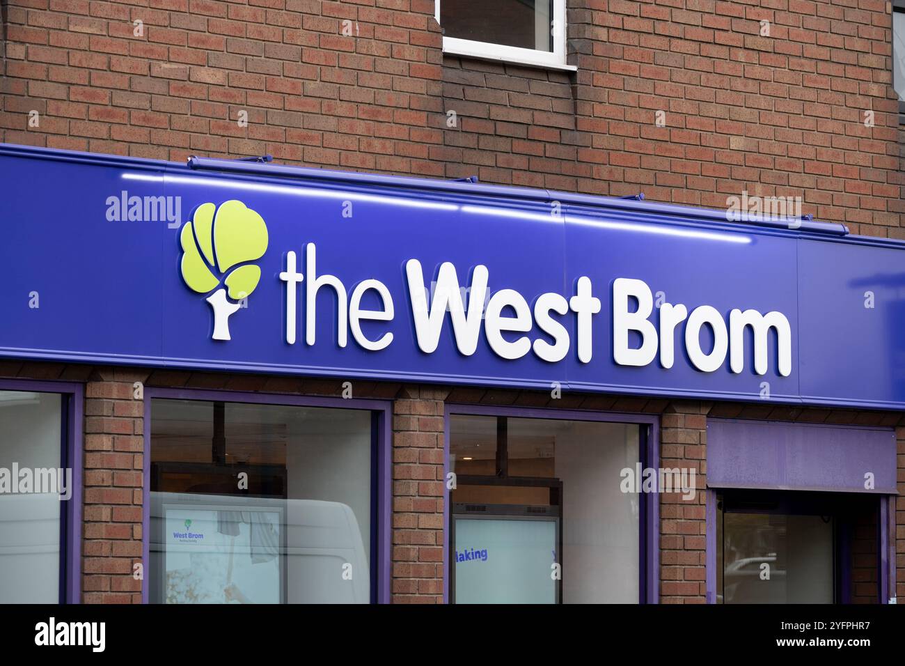 Sede della società di costruzione di West Brom, Oldbury, West Midlands, Inghilterra, Regno Unito Foto Stock