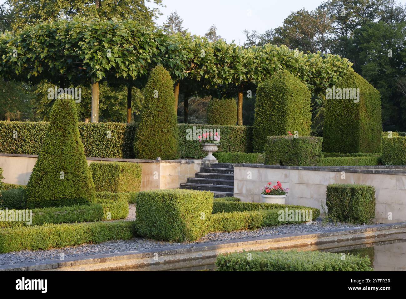 Garden, Saint-Sauveur-en-Puisaye, Yonne, Francia Foto Stock