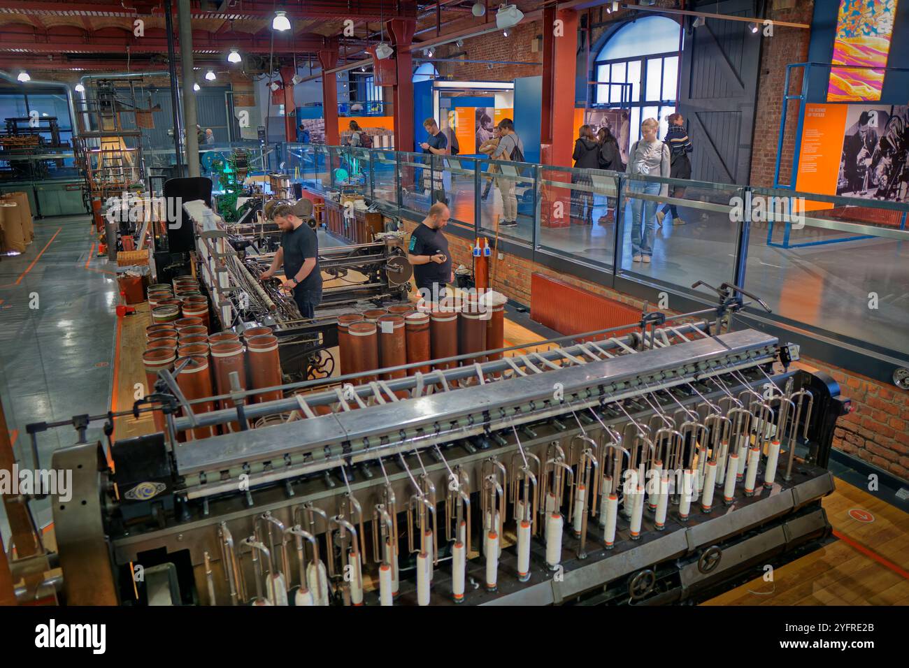 Area dimostrativa della filatura del cotone presso il Museo della Scienza e dell'industria di Manchester a Castlefields, Manchester, Inghilterra. Foto Stock