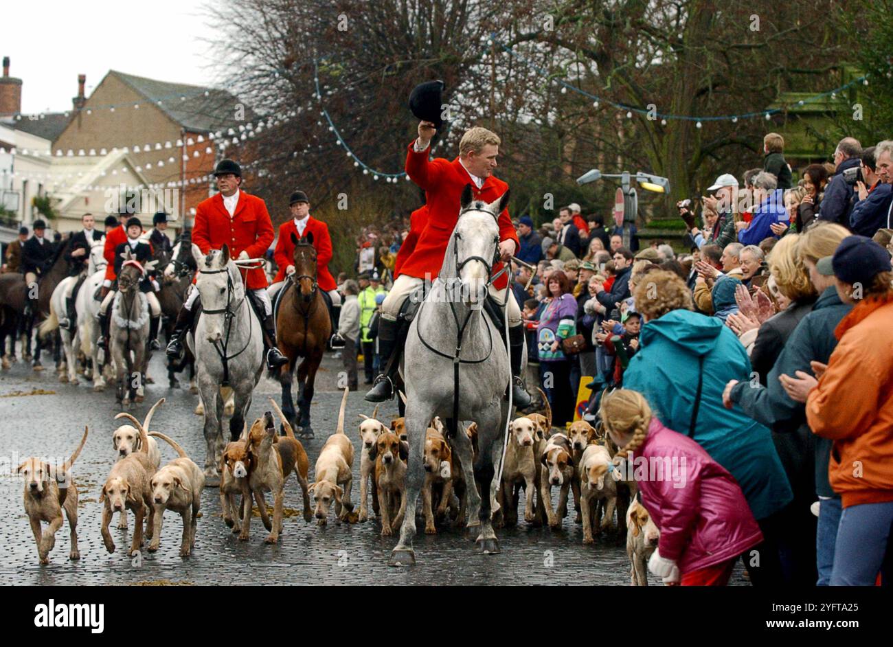 Albrighton Hunt parte da Newport il giorno di Santo Stefano 2002. Foto Stock