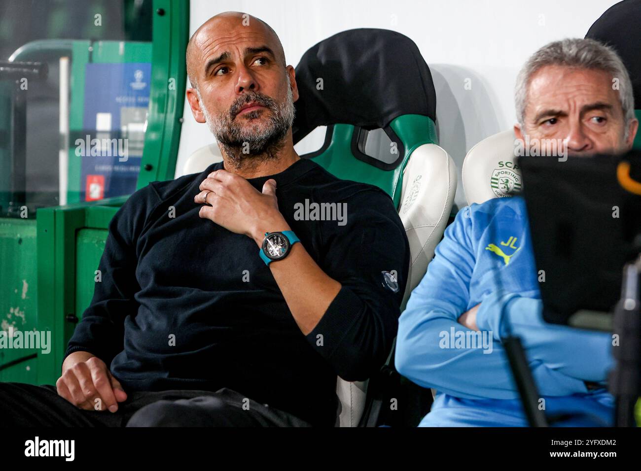 Portogallo. 5 novembre 2024. PEP Guardiola allenatore del Manchester City durante la fase MD4 della UEFA Champions League 2024/25 tra lo Sporting Clube de Portugal e il Manchester City all'Estadio Jose Alvalade il 5 novembre 2024 a Lisbona, Portogallo. UEFA Champions League - Sporting CP vs Manchester City (Valter Gouveia/SPP) credito: SPP Sport Press Photo. /Alamy Live News Foto Stock