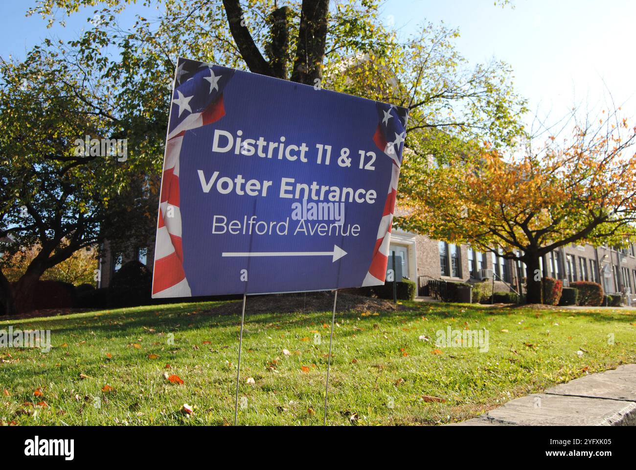 Rutherford, New Jersey, Stati Uniti d'America - 5 novembre 2024: Giorno delle elezioni in un sobborgo di New York. Foto Stock