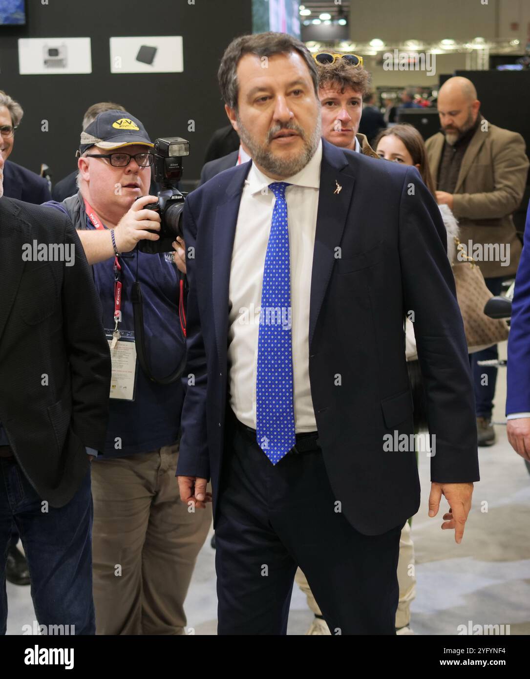 Il Ministro dei trasporti e delle infrastrutture Matteo Salvini alla 81esima edizione di EICMA che celebra i 110 anni della fiera Foto Stock