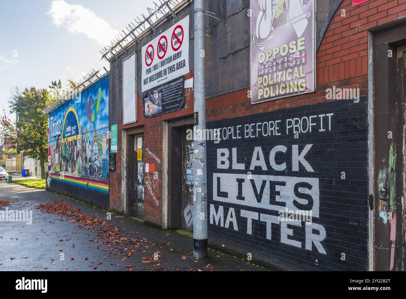 IRLANDA DEL NORD, BELFAST, DIVIS STREET, TOUR POLITICO DI BELFAST ALL'INGRESSO DI WEST BELFAST Foto Stock