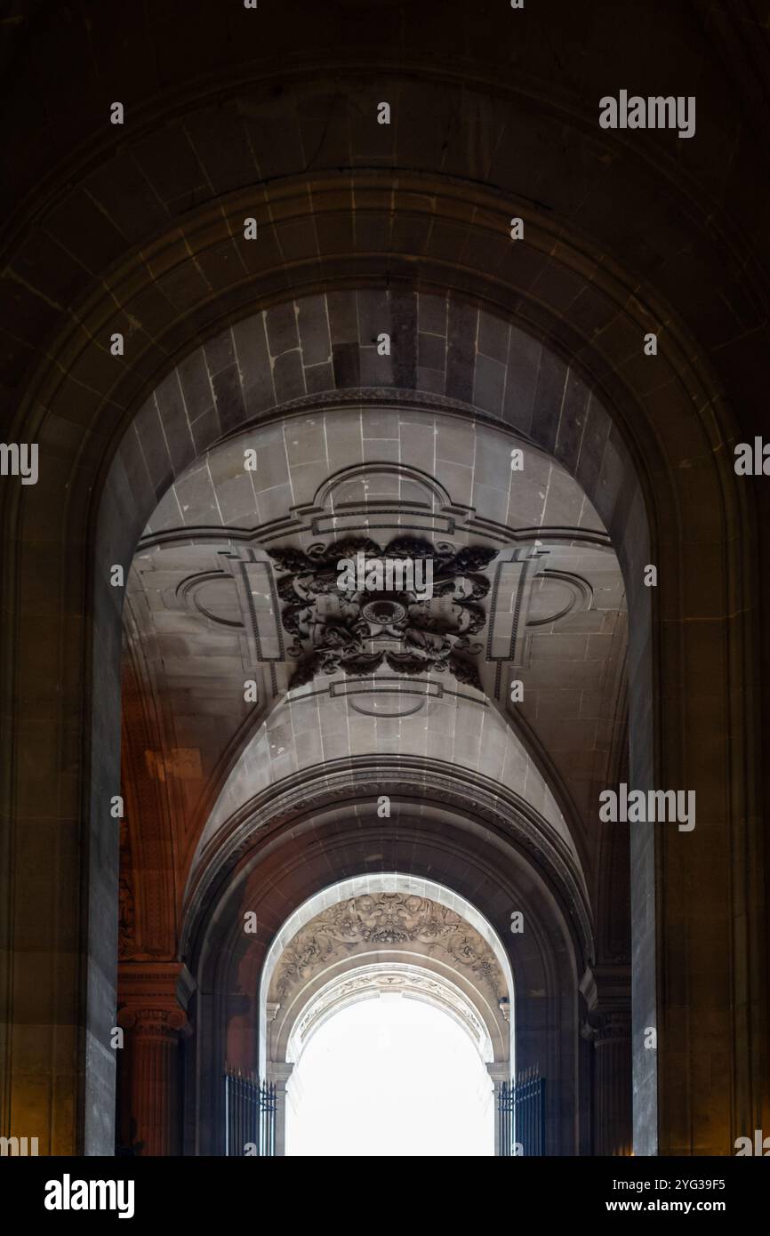 Coridori del Museo del Louvre di Parigi - Alley 4 Foto Stock