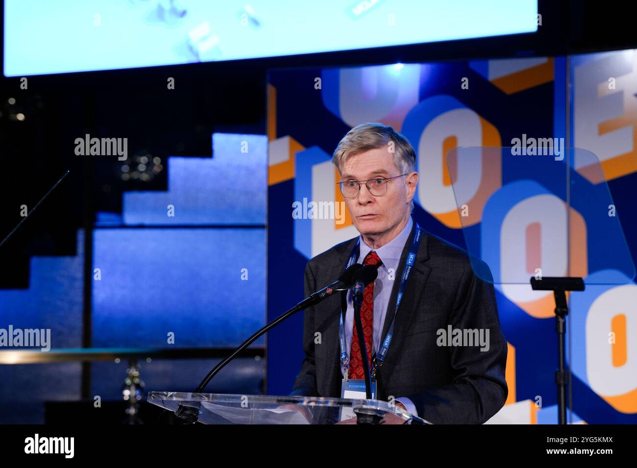 Martin Peers durante i Gerald Loeb Awards 2024 presentati da UCLA Anderson, tenutosi presso la Rainbow Room di New York, New York, USA, giovedì 10 ottobre 2024. Credito: Jennifer Graylock-Graylock.com Foto Stock