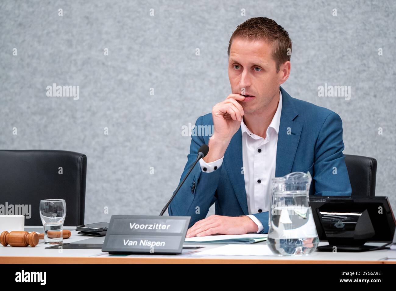 DEN HAAG, PAESI BASSI - 19 GIUGNO: Michiel van Nispen (SP) durante il dibattito Plenario al Tweede Kamer il 19 giugno 2024 a Den Haag, Paesi Bassi (foto di John Beckmann/Orange Pictures) Foto Stock