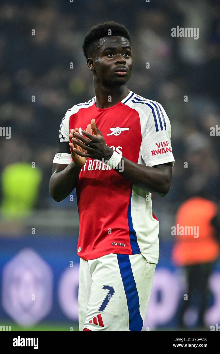 Bukayo Saka dell'Arsenal FC durante la partita di UEFA Champions League Inter Milan e Arsenal FC allo Stadio San Siro di Milano, Italia il 6 novembre 2024 credito: Piero Cruciatti/Alamy Live News Foto Stock