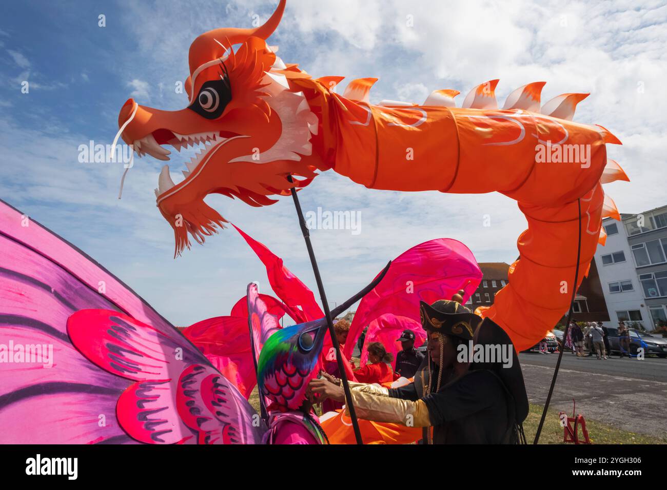 Inghilterra, Kent, Margate, Carnevale di Margate, colorato drago cinese Foto Stock