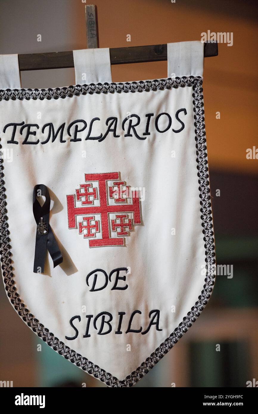 Festa dei mori e dei cristiani, bandiera, decorazione, parata, festa, Orihuela, Vega Baja, autonomia di Valencia; Provincia di Alicante, Spagna Foto Stock