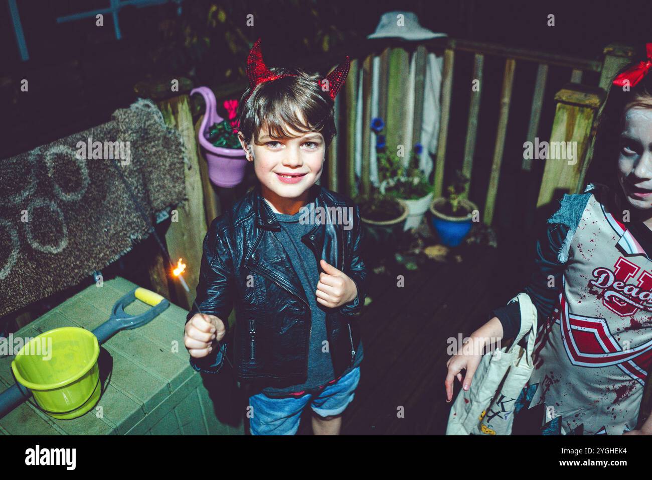 Costumi e decorazioni di Halloween 2024 Foto Stock