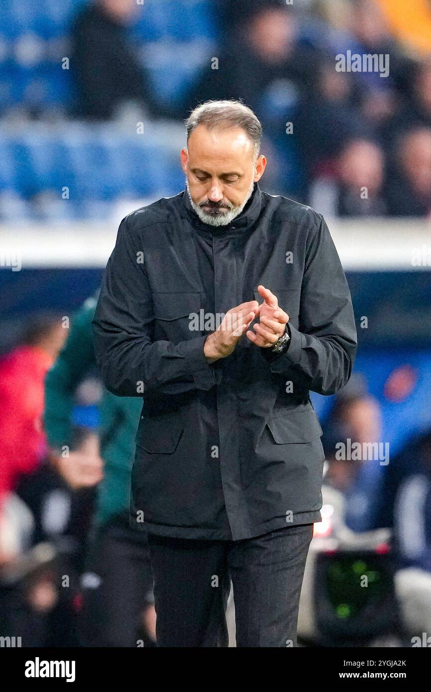 Sinsheim, Germania. 7 novembre 2024. Pellegrino Matarazzo (Rino, Trainer, Cheftrainer, Hoffenheim), Einzelbild, Einzelfoto, Aktion, Action, Enttäuschung schauend, enttäuscht, frustrazione, deluso, pessimistisch, 07.11.2024, Sinsheim (Deutschland), Fussball, UEFA Europa League, Gruppenphase, TSG 1899 Hoffenheim - Olympique Lyon, I REGOLAMENTI VIETANO QUALSIASI USO DI FOTOGRAFIE COME SEQUENZE DI IMMAGINI E/O QUASI-VIDEO. Credito: dpa/Alamy Live News Foto Stock