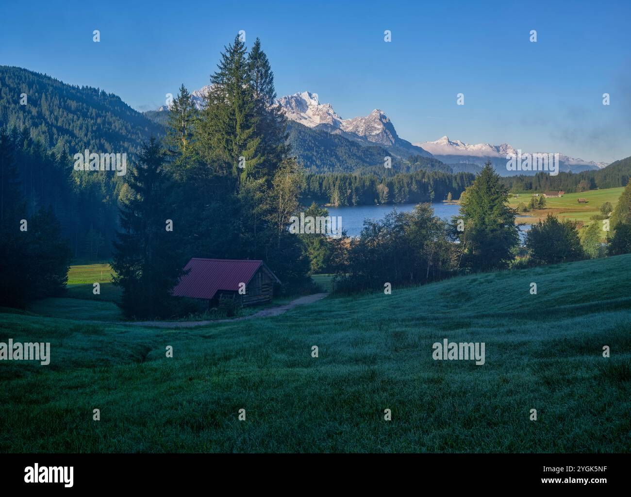 Fine estate al lago Geroldsee Foto Stock