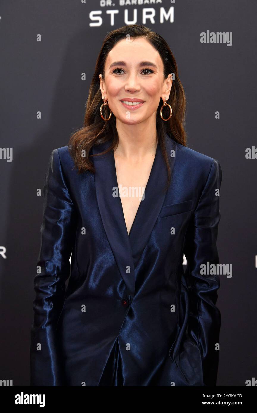 Sibel Kekilli bei der 76. Bambi-Verleihung 2024 nei den Bavaria Filmstudios. München, 07.11.2024 Foto Stock