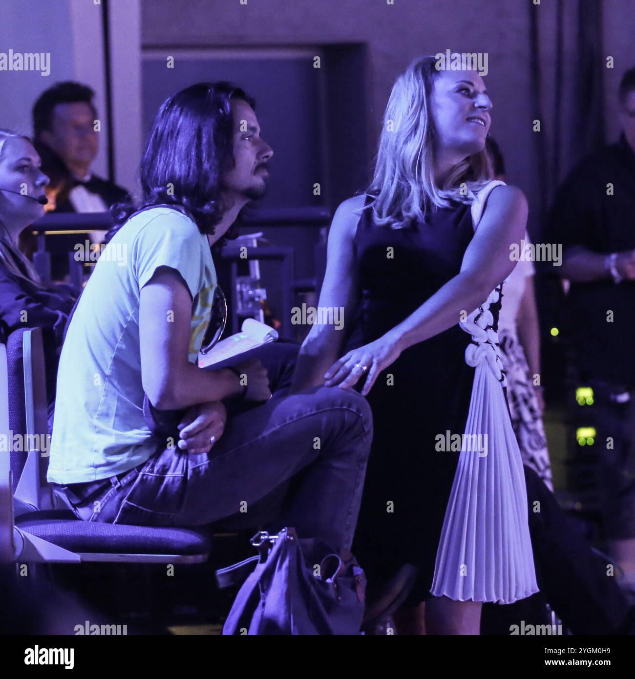 Moderatorin Stefanie Hertel GER mit ihrem Ehemann Saenger Lanny Isis buergerl.,Leopold Lanner,GER - Aufzeichnung MDR Show Stefanie Hertel - Meine Stadthalle aus der Stadthalle a Zwickau - Fotografiert am 07.09.2016 - Sendetermin 10.09.2016 *** presentatrice Stefanie Hertel GER con suo marito 2016 2016 Foto Stock