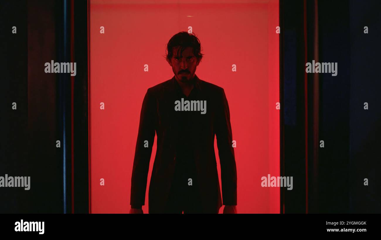 DEV PATEL in MONKEY MAN (2024), diretto da DEV PATEL. Crediti: Thunder Road Pictures / album Foto Stock