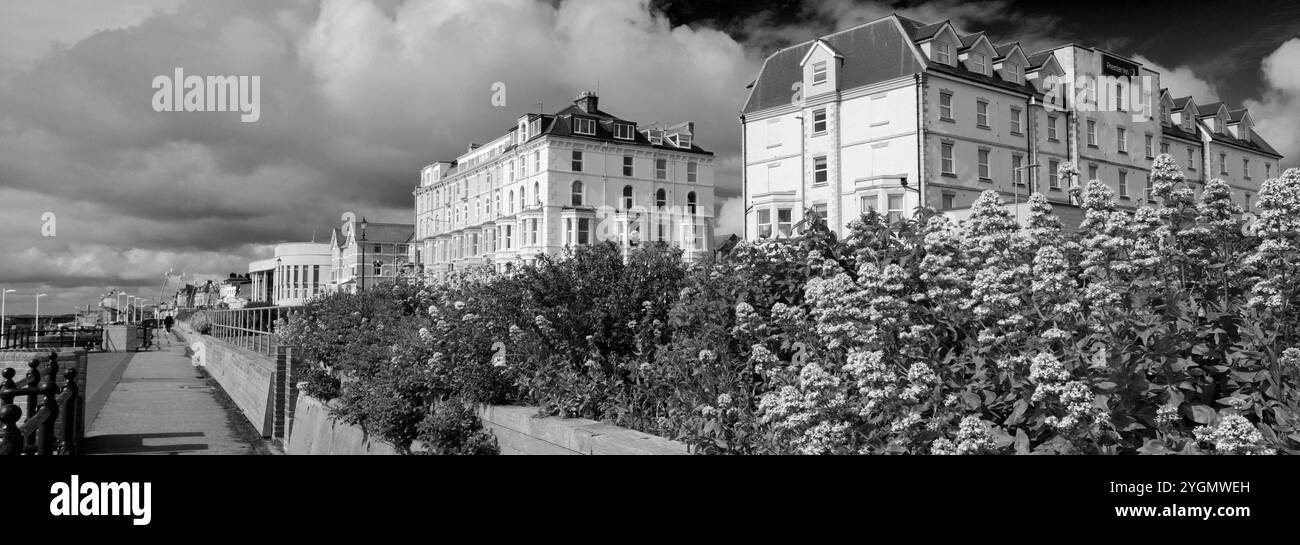 Pensioni e hotel sul lungomare di Bridlington Town, East Yorkshire, Inghilterra, Regno Unito Foto Stock