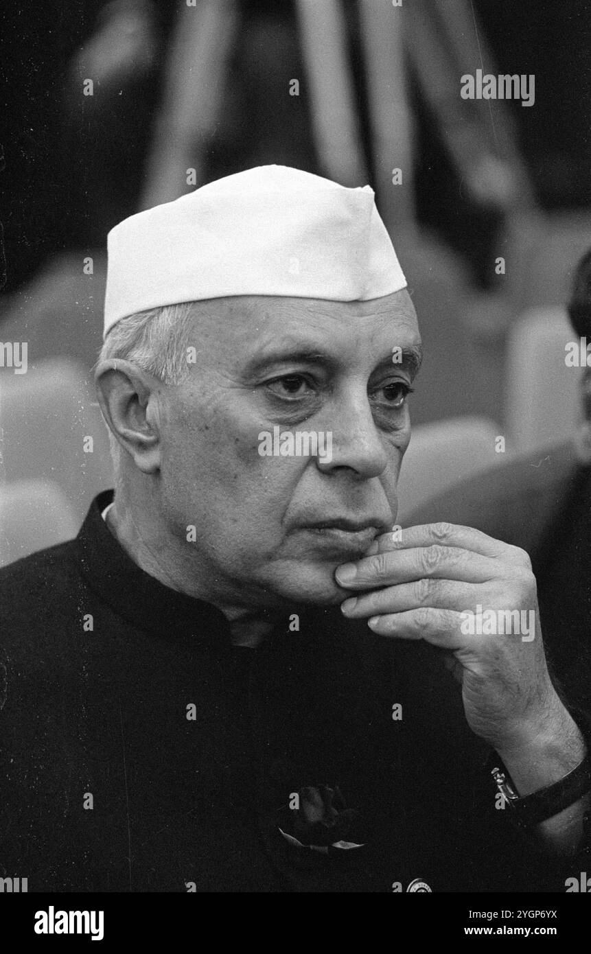 Bẹlgrader Konferẹnz, conferenza degli stati non allineati dal al 6 settembre 1961, in cui è stata creata l'Alleanza degli Stati non allineati. Jawaharlal Nehru, primo ministro indiano. [traduzione automatizzata] Foto Stock