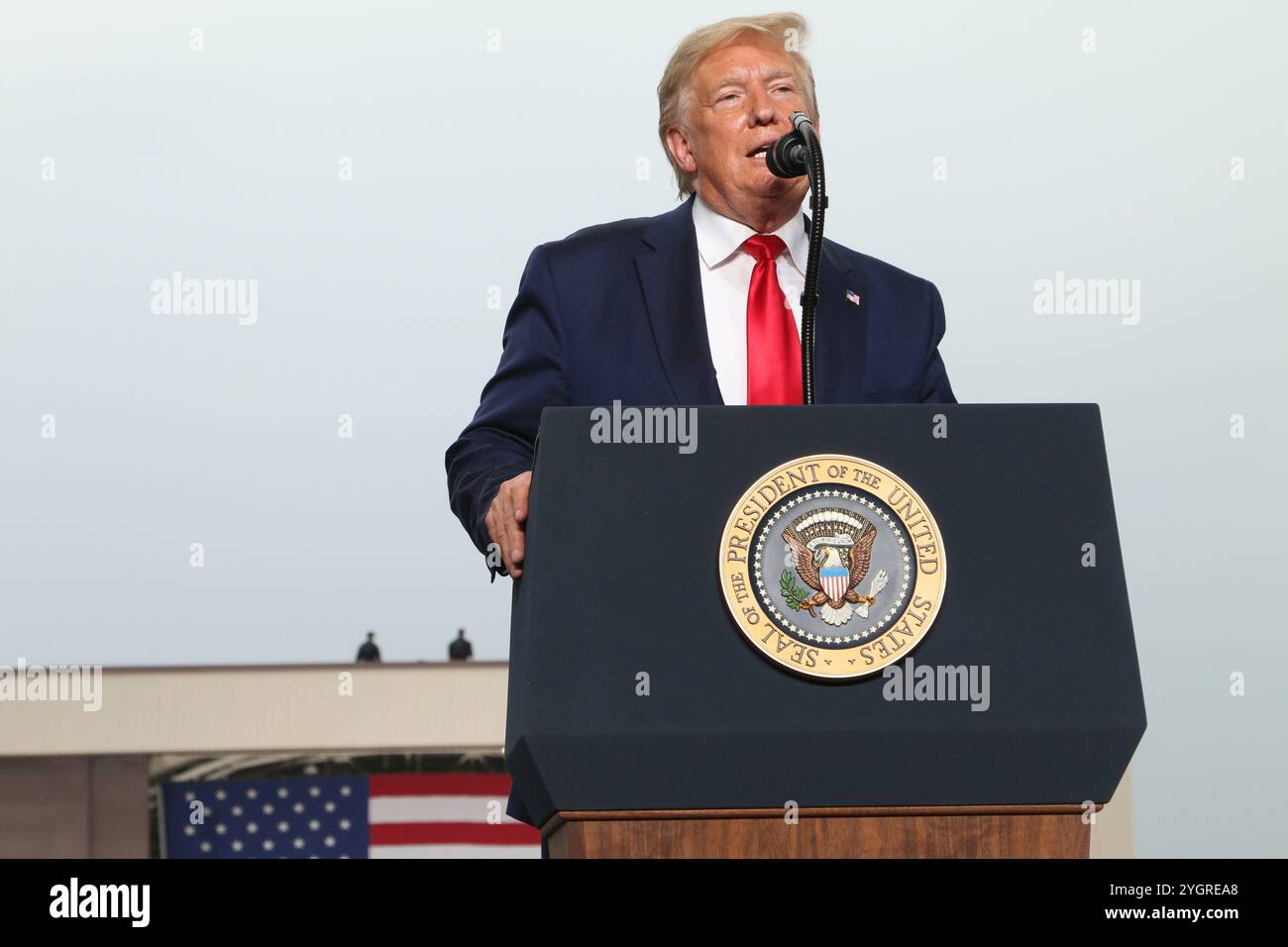 Pyeongtaek, Corea del Sud. 30 giugno 2019. U. Il presidente Donald J. Trump fa osservazioni ai membri del servizio durante una visita alla base aerea di Osan, 30 giugno 2019, Pyeongtaek, provincia di Gyeonggi, Corea del Sud. Crediti: Pvt. Alaura Lucas/US Army Photo/Alamy Live News Foto Stock
