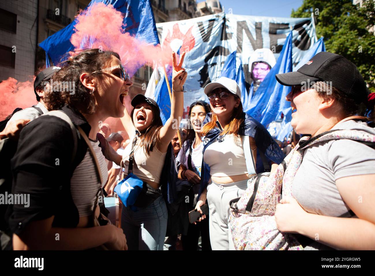 Buenos Aires, Buenos Aires, Argentina. 8 novembre 2024. Dimostrazione contro la polizia di Buenos Aires "trigger-happy" (immagine di credito: © Paula Acunzo/ZUMA Press Wire) SOLO PER USO EDITORIALE! Non per USO commerciale! Foto Stock