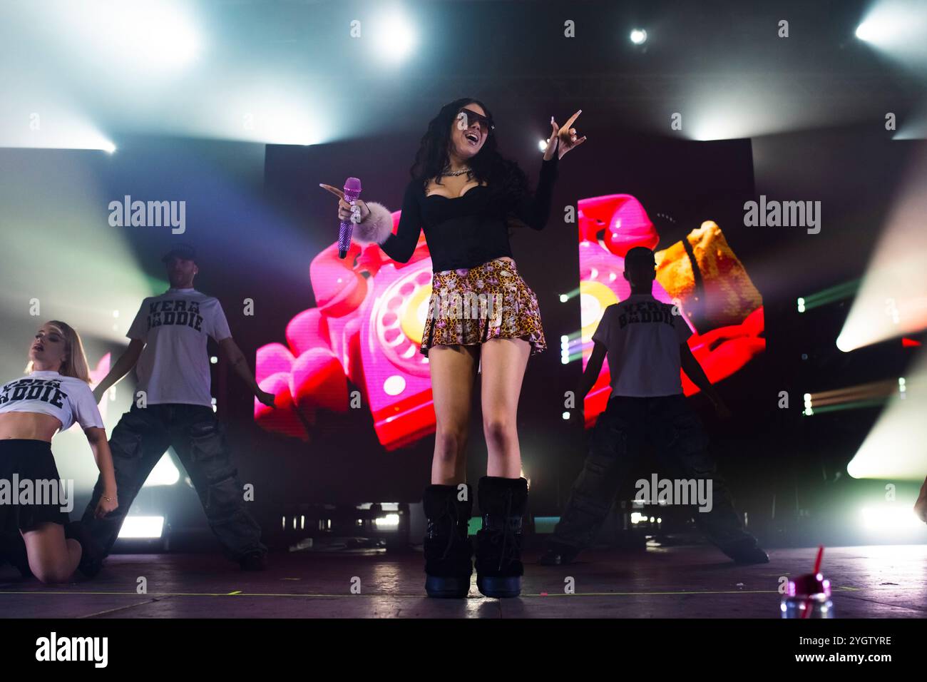Rapper anna pepe immagini e fotografie stock ad alta risoluzione - Alamy