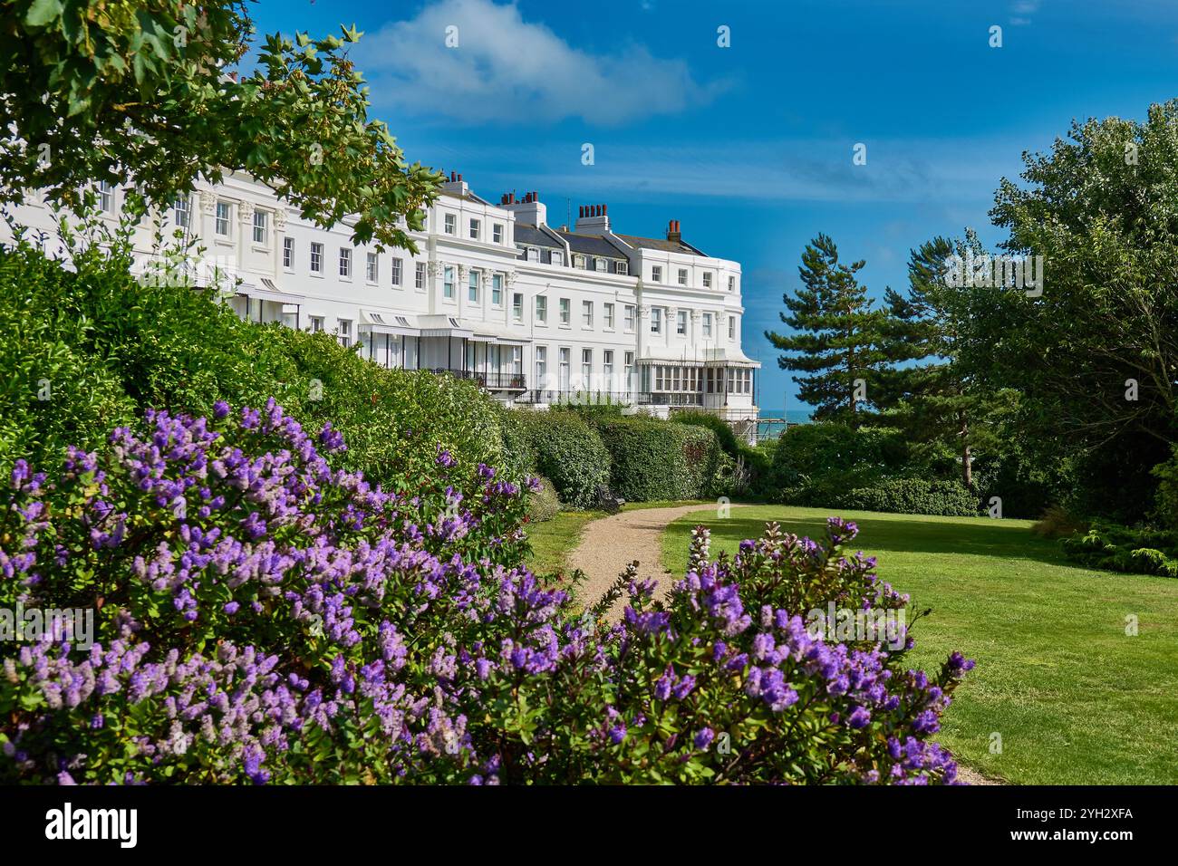 Giardini Lewes Crescent e Sussex Square a Brighton, Inghilterra. Foto Stock