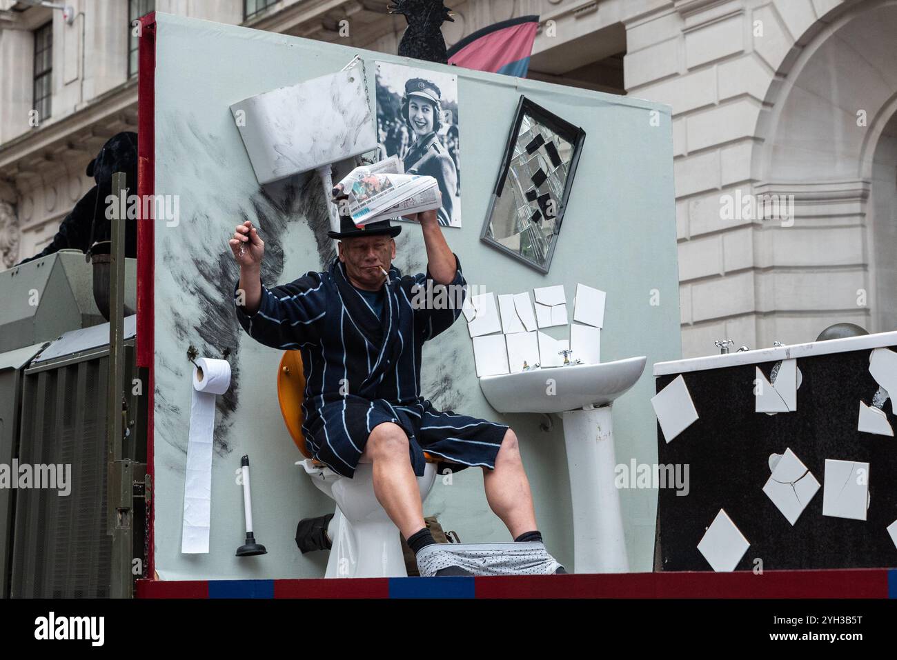 Poultry, City of London, Regno Unito. 9 novembre 2024. Lo storico Lord Mayor's Show ha più di 800 anni e in tempi moderni consiste di migliaia di partecipanti che viaggiano da Guildhall alla City of Westminster. Royal Engineers Bomb Disposal team, Explosive Ordnance Disposal & Search Regiment. Crediti: Avpics/Alamy Live News Foto Stock Poultry, City of London, Regno Unito. 9 novembre 2024. Lo storico Lord Mayor's Show ha più di 800 anni e in tempi moderni consiste di migliaia di partecipanti che viaggiano da Guildhall alla City of Westminster. Royal Engineers Bomb Disposal team, Explosive Ordnance Disposal & Search Regiment. Crediti: Avpics/Alamy Live News Foto Stock