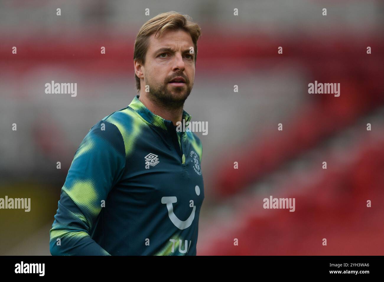 Tim Krul di Luton Town durante la partita del Campionato Sky Bet tra Middlesbrough e Luton Town al Riverside Stadium di Middlesbrough sabato 9 novembre 2024. (Foto: Scott Llewellyn | mi News) crediti: MI News & Sport /Alamy Live News Foto Stock